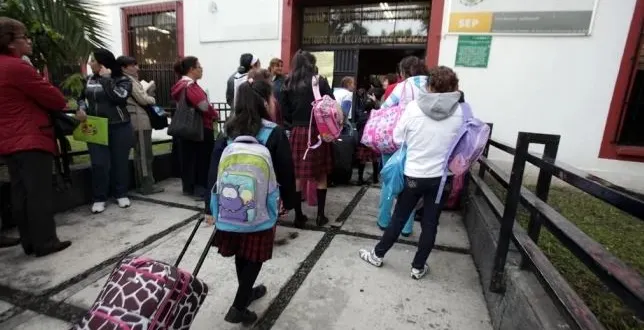 Pachuca concluye el ciclo escolar en línea