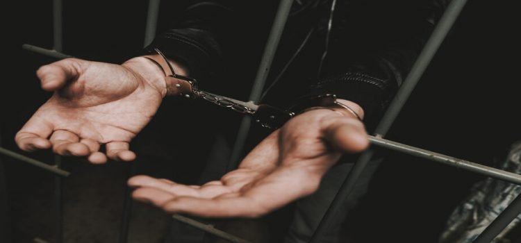 Dan 55 años de prisión a hombre por secuestro agravado
