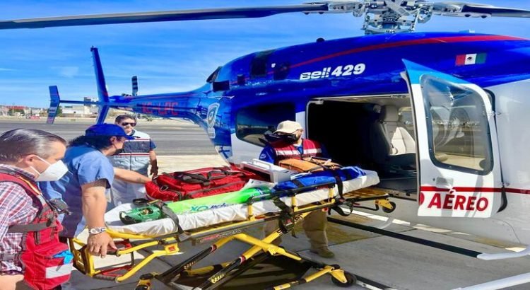Trasladan vía aérea a dos niños al Hospital General de Pachuca