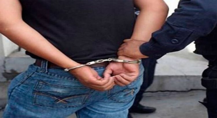 Hidalgo: Pareja obliga a adolescente a presenciar acto sexual