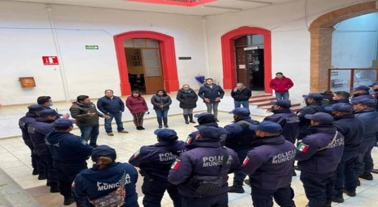 Detienen a más de 60 universitarios en pueblo mágico de Hidalgo