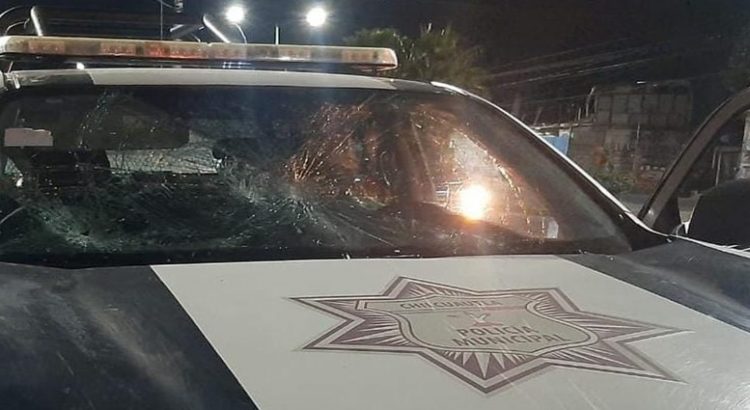 Familia ataca con machete y piedras a policías en Hidalgo