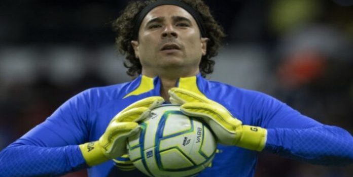 Guillermo Ochoa volará del nido hacia la Serie A