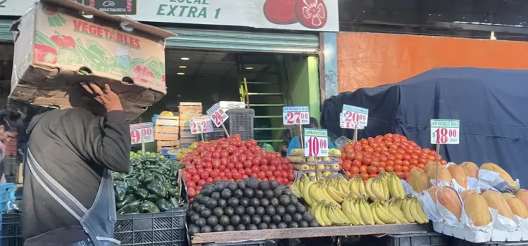 Precios en la central de abasto de Pachuca a dos semanas de navidad