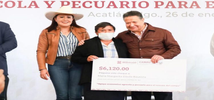 Entregan cheque agrícola y pecuario a cuatro regiones de Hidalgo