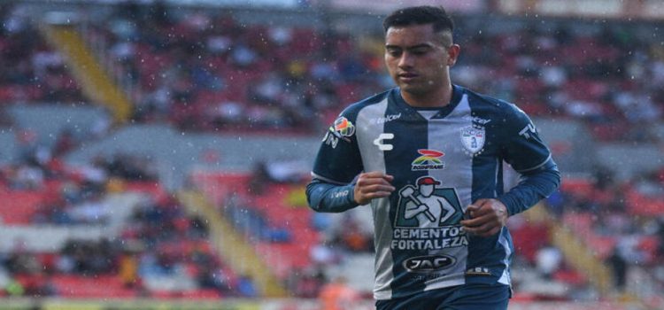 Érick Sánchez extendió su vínculo con el Pachuca y acaba de firmar un nuevo contrato