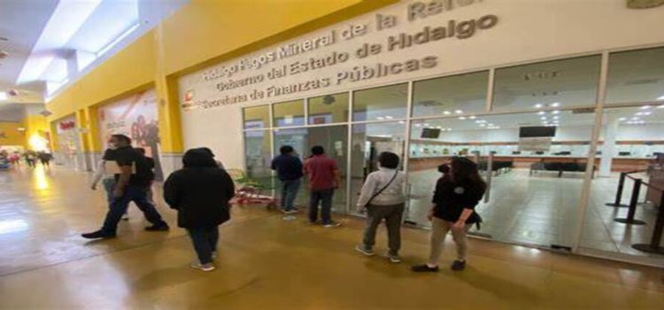 Oficinas cerradas enmarcan reemplacamiento en Hidalgo