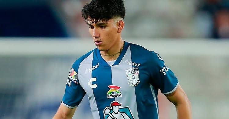 Kevin Álvarez del Pachuca no tiene mucho tiempo para irse a Europa