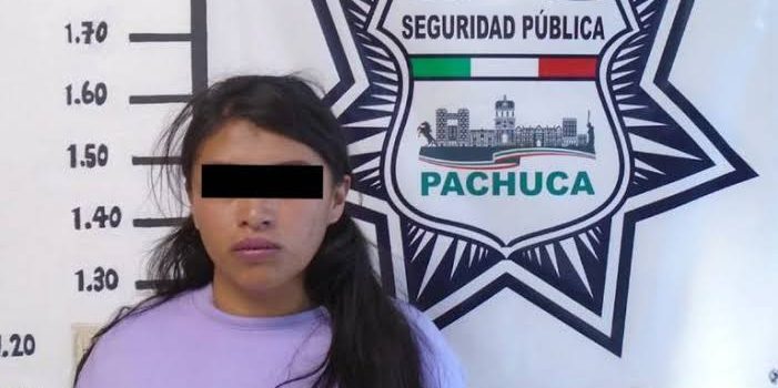 Capturan a mujer por presunto robo en Pachuca