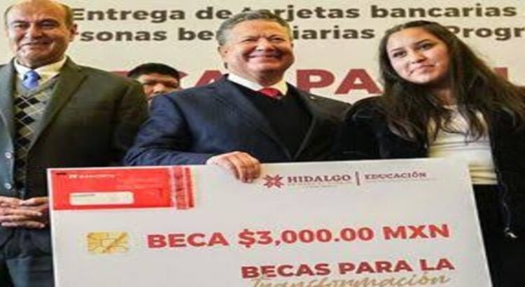 Destina gobierno de Hidalgo 130 mdp en becas para cerca de 48 mil alumnos