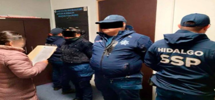 Capturan a 3 policías por robar a migrante en Hidalgo