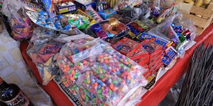 En operativo sorpresa decomisan más de 15 kilos de pirotecnia en Pachuca