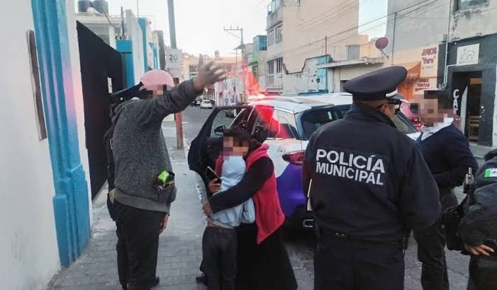 Policía localiza a niño extraviado en Pachuca