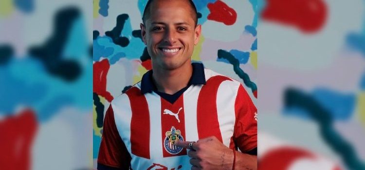 ¡Es oficial! ‘Chicharito’ regresa a Chivas