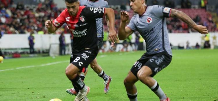 Atlas desaprovechó la ventaja y Pachuca los derrota en el Hidalgo