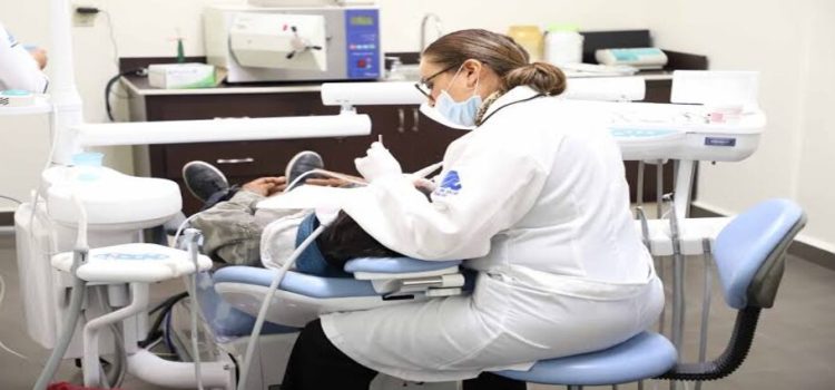 Programa de Salud Bucal opera en Hidalgo con más de mil dentistas