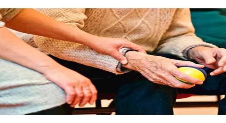 Hospital Hidalgo atiende hasta 80 pacientes con Parkinson