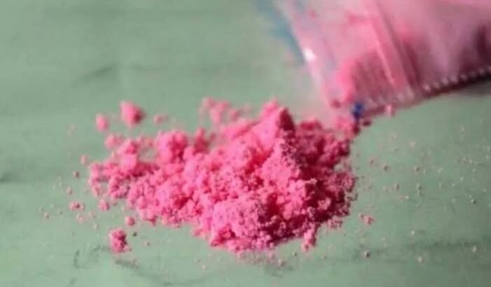 Alertan por hallazgo de “droga rosa” en bares clausurados de Pachuca