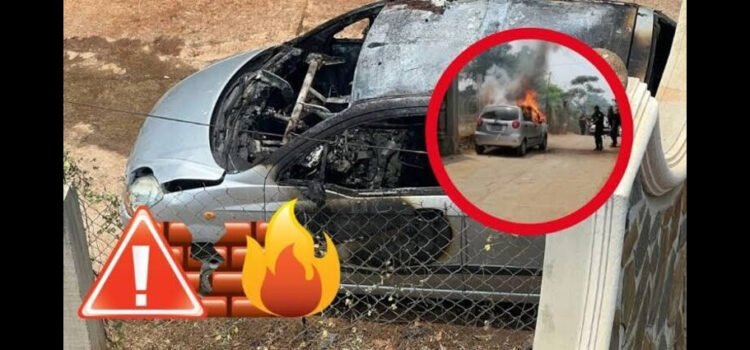 Incendian vehículo de director de obras públicas en Hidalgo Incendian vehículo de director de obras públicas en Hidalgo