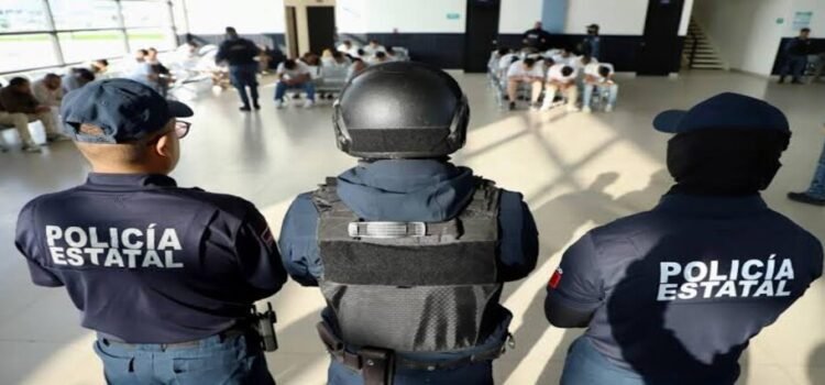 Trasladan a 69 internos de Hidalgo a Centros Federales de Reinserción Social Trasladan a 69 internos de Hidalgo a Centros Federales de Reinserción Social