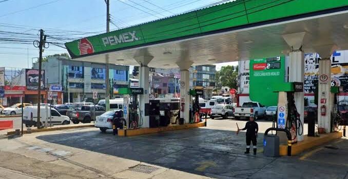 Multan a gasolineras de Pachuca por manipular precios