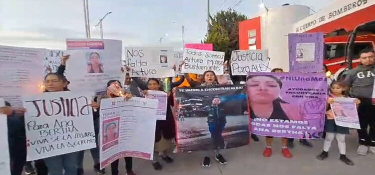 Familiares de desaparecidos marchan en Hidalgo para exigir se localice a cinco personas