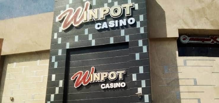 Clausuran casino Winpot en Galerías Pachuca por incumplir ley antitabaco