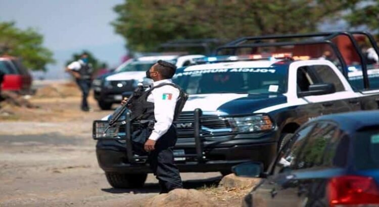 Hallan cuerpos acribillados y un fosa en Hidalgo