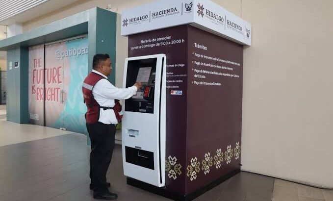 Así son los kioscos electrónicos instalados en plazas de Pachuca para pagos estatales y expedición de actas