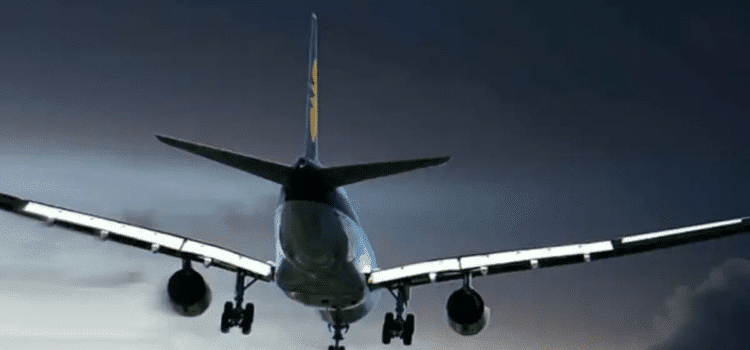 Piloto regresó a mitad del vuelo transoceánico … había olvidado su pasaporte
