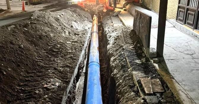 Línea renovada de agua potable beneficiará a 20 mil personas en Pachuca Línea renovada de agua potable beneficiará a 20 mil personas en Pachuca