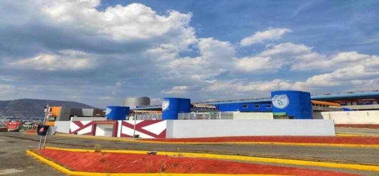 Gobierno estatal asume control del estacionamiento del Estadio Hidalgo