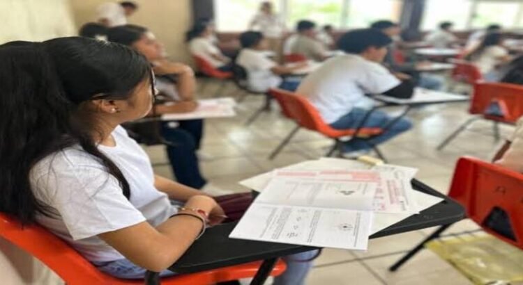 Hidalgo con focos rojos en educación media superior