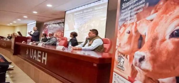 Capacitamos a veterinarios y técnicos de Hidalgo contra el gusano barrenador