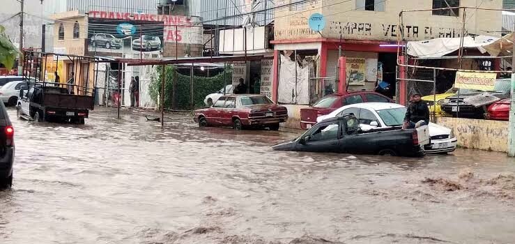 Lluvias causan inundaciones en Pachuca