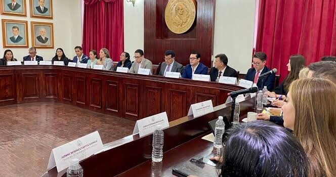 Sindicaturas y regidurías de Pachuca entregan informe al alcalde