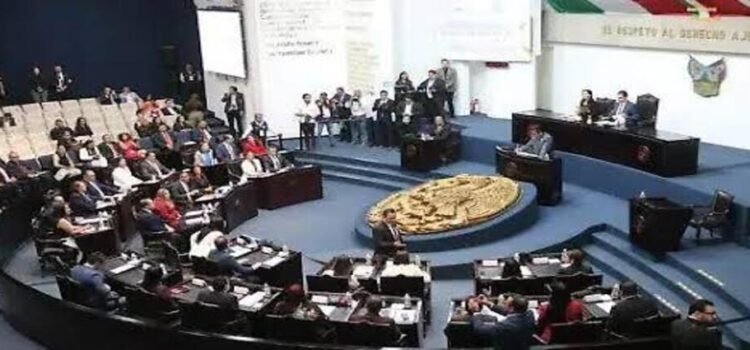 Diputados de Hidalgo acumularon 191 faltas en su primer año de trabajo
