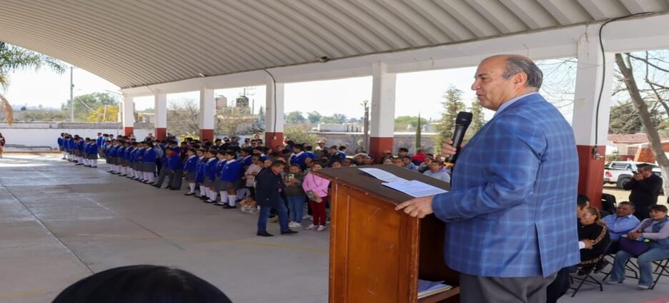 Inauguran comedor escolar en Telesecundaria de Hidalgo