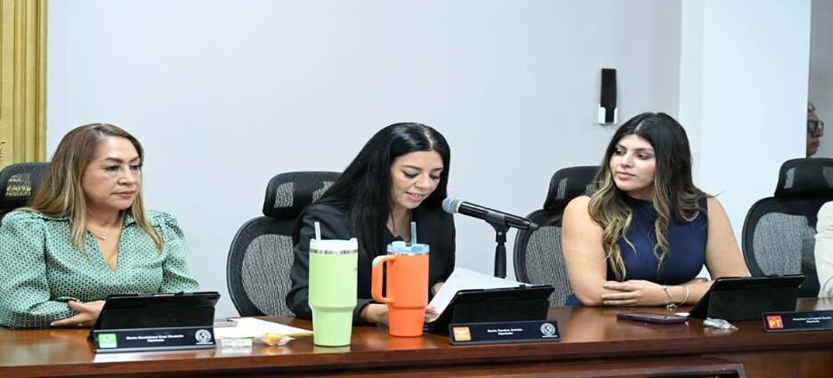 Proponen en Hidalgo ampliar la licencia de paternidad hasta tres meses con goce de sueldo